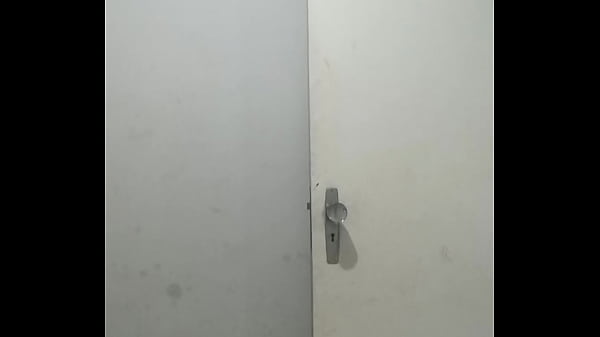 Experimentei cuecas novas mas a rola ficou dura e fiz sair todo leite de dentro