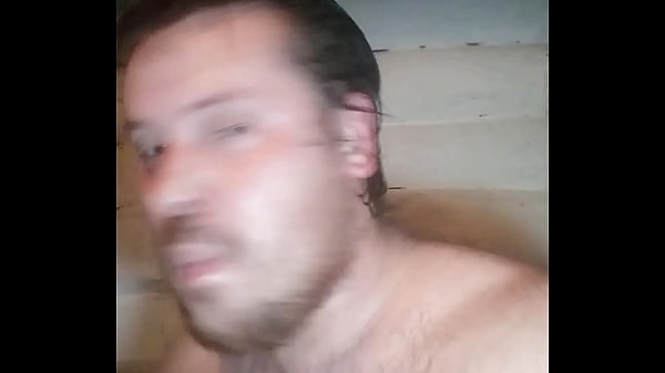 Напихал в глотку и трахнул анал! Горячий трах гея в две дырки! Добавил сгущённого молока Для сладкого секса!