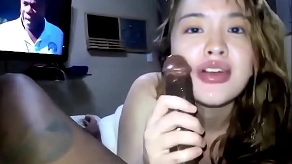 Yayoi M sucks the dealer's cock to get agents