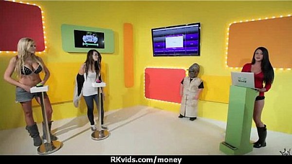 Sexy natural chick trades cash for some rough sex 2