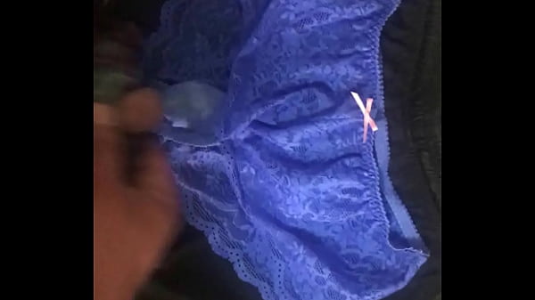 我最愛聞原味內褲