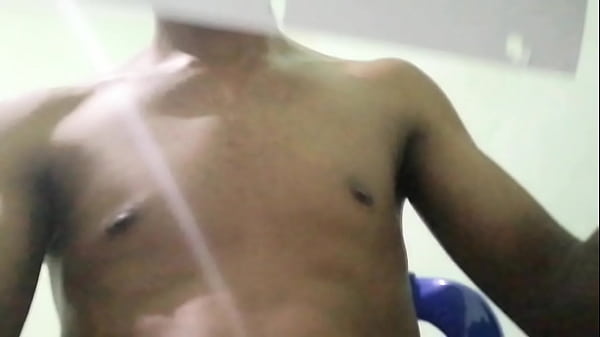 mi gran guebo parado  