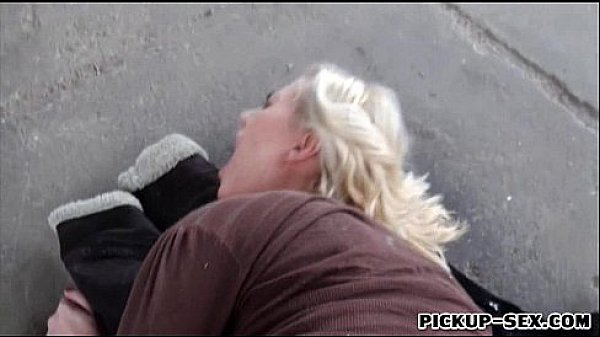 Amateur Linda Ray drilled by pervert stranger for some cash