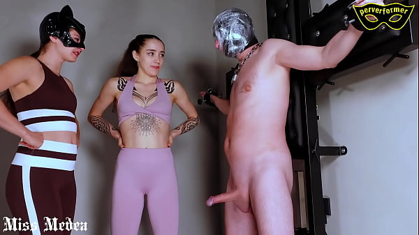 Heavy Ballbusting Continues Despite Pleading