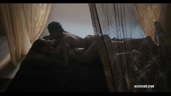 Genevieve Aitken - Roman Empire: Reign b. - S01E05