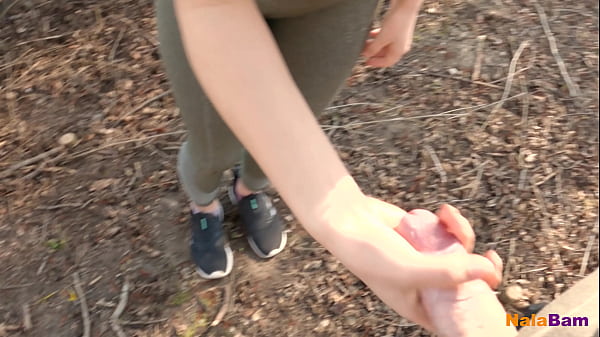 fast beim Outdoorsex erwischt!