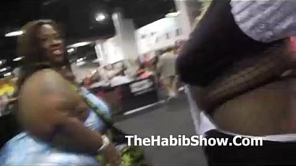 Exxxotica Chicago Series.. The Fire ing Freak