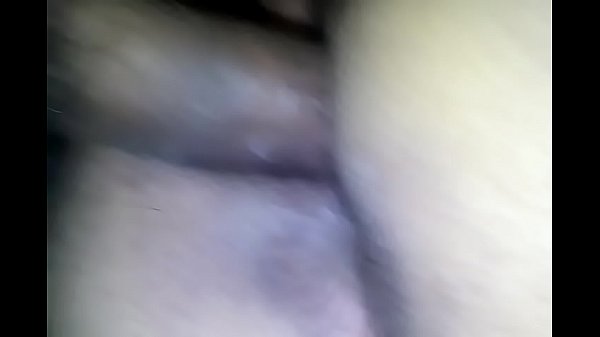 Mojando a su camarada  