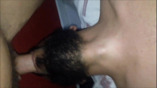 barbudo engolindo o pauz&atilde;o