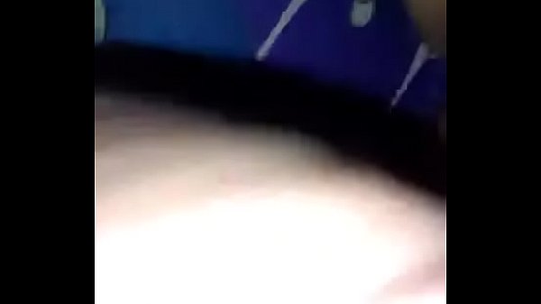 Chị hang x&oacute;m chồng l&agrave;m ăn xa.  