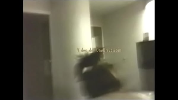 rompiendo culito barbie