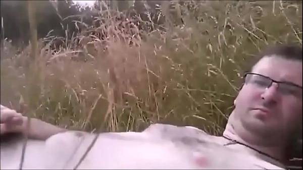 (2019) d'exhib porno de Sylvanus 