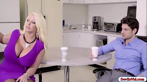 Busty mature babe Alura Jenson lets her office mate fuck her after sucking his dick 