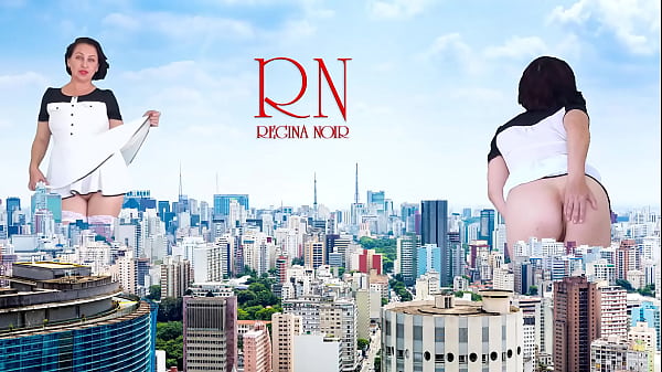 Wow! A giant lady without panties walks around the city. She's as tall as King Kong! Amazing show of a giantess! 1  