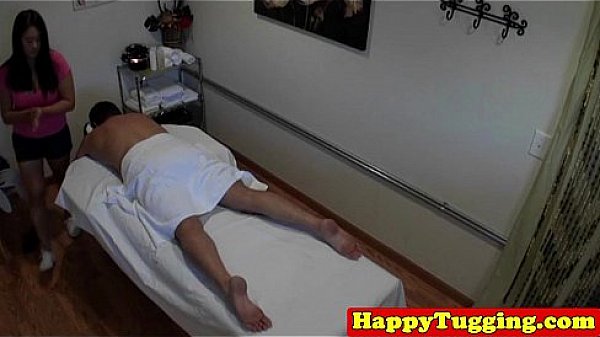 Real fat asian masseuse in cock rubbing