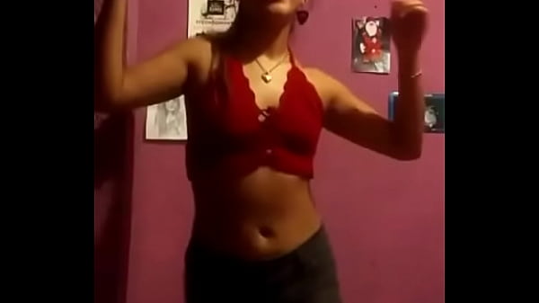 Chica de Xalapa moviendo el culo