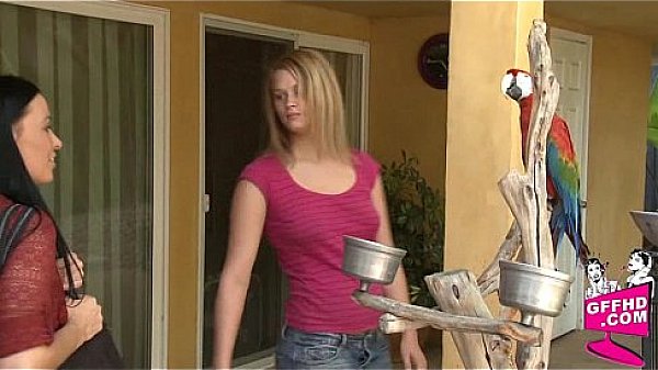 Lesbian desires 2266  