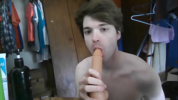 Horny Twink Niko Springs Sucks on Dildo Before Work 