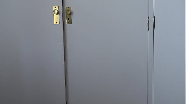 Stuck stepmom gets creampied by stepsons big dick  