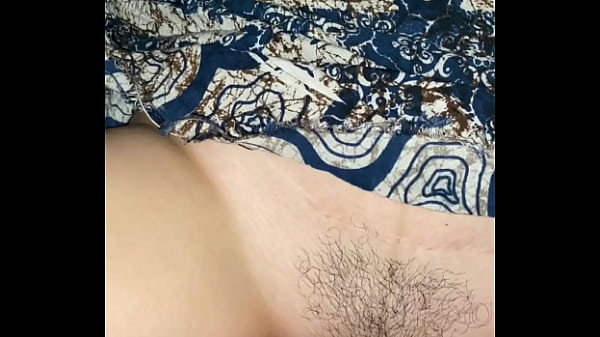 Aku keluarin dulu nanti habis ini gantian kamu yang crot