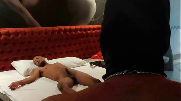 Foi roubar o patr&atilde;o e seu deu muito mal, acabou arrombado