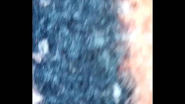 Entro a mi cuarto a meterle el pito