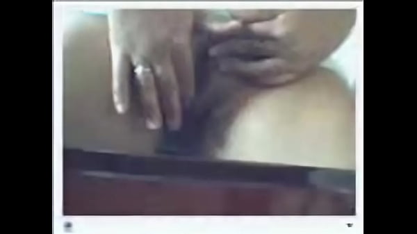 Solo masturbation on cam