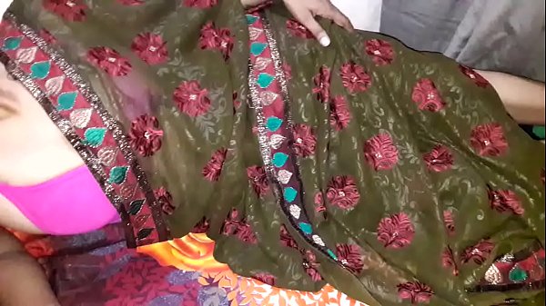 different slim fit girl in saaree as you like do