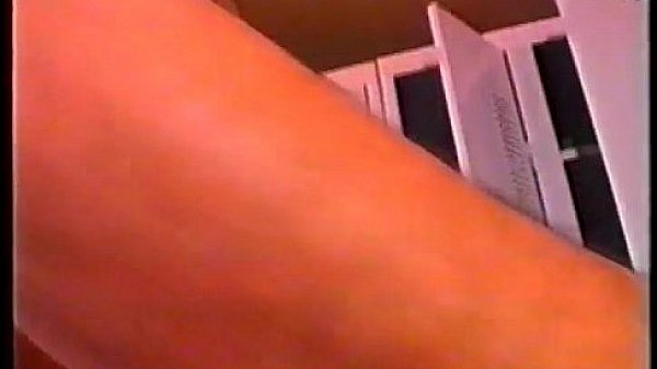 French sleezy 'Arab' in action