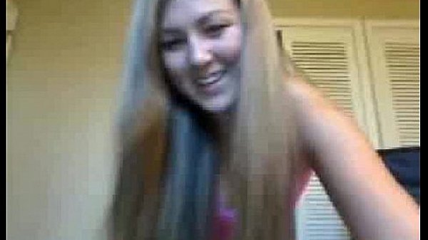 Hot babe on webcam amateur (62)