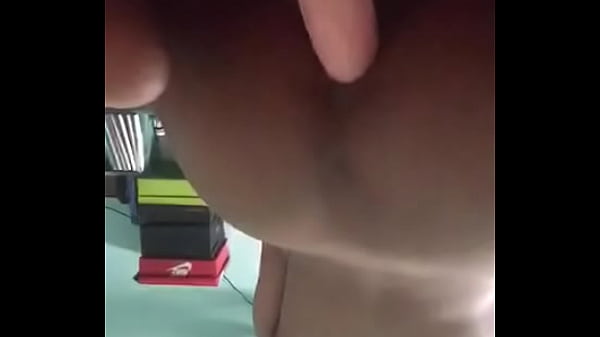 Xem ass em trai n&egrave; mọi người 