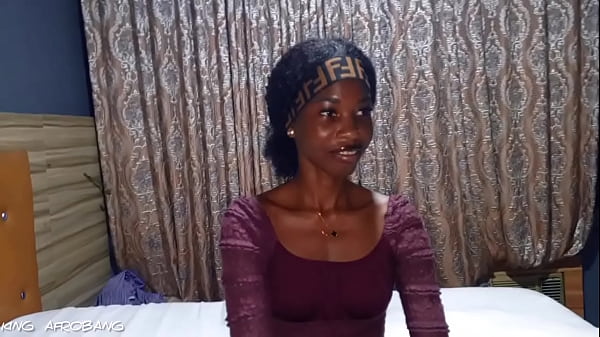 CASTING : BETTY ON KING AFROBANG SHOWING OFF HER BODY