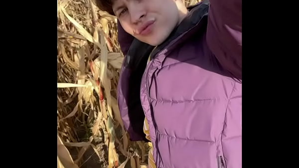 SEXY Boy JERKING HUGE COCK OUTDOOR 