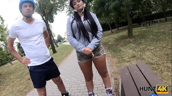 HUNT4K. Chico sumiso recibe dinero por el incre&iacute;ble sexo