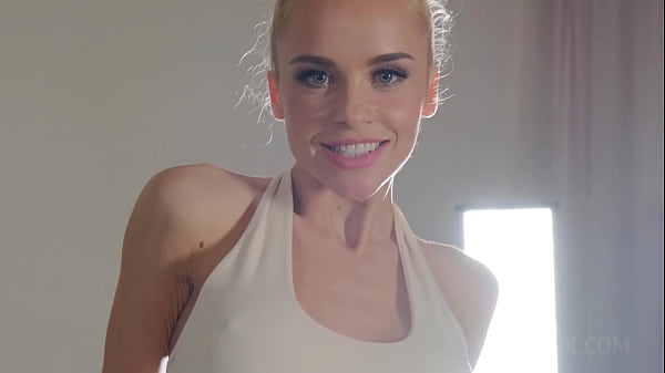 Fucked a flexible ballerina at a concert