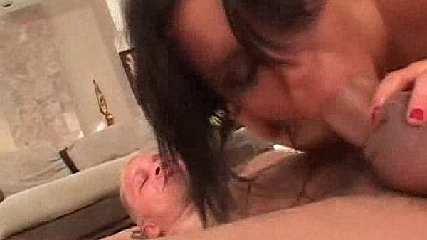 THE NEW ULTIMATE SQUIRTING 3