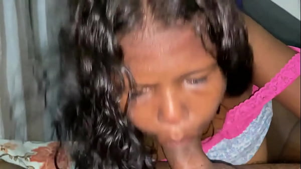 me follo el co&ntilde;a de mi hermanastra misntra duerme