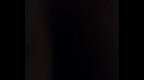 Mi ex moviendo rico el culo (gime) 