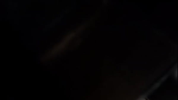 Desfilando pelos corredores do hotel mais uma vez so de calcinha parte 2