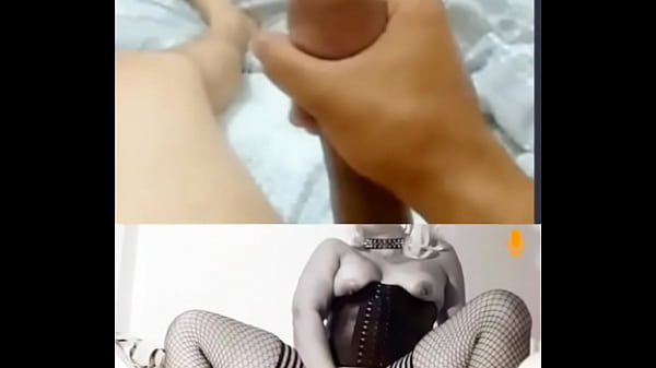 Latina shave pussy makes male cum on cam chat