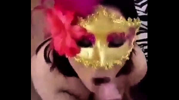 Cuando el cornudo no est&aacute; soy toda una puta