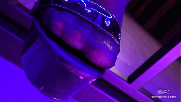 Smell and lick my nylon feet in black pantyhose  