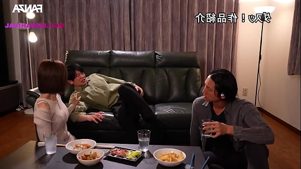 Gostosa trai o marido com amigo - LEGENDADO