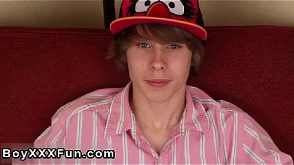 Gay orgy Jade wanks his enormous cock, caresses his six pack and