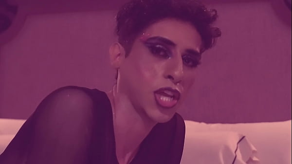 Horny gay guy wants to suck ur dick  