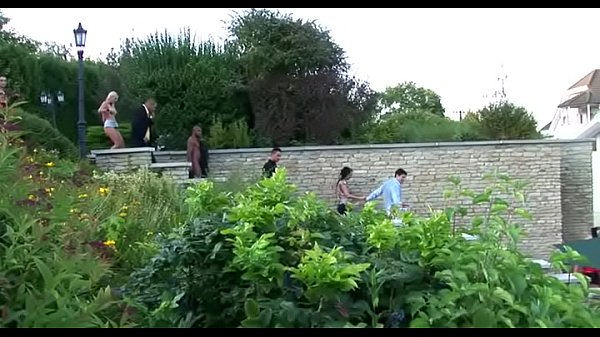 Wet sexy sex party with loads of stunning horny babes