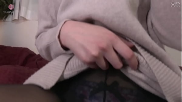 衝撃！天然絶倫シングルマザー！23歳の子持ちママがオイルまみれで完全昇天！ザーメン飲みたいし電マ当てられてたら一生イケるんです。 藍川美穂