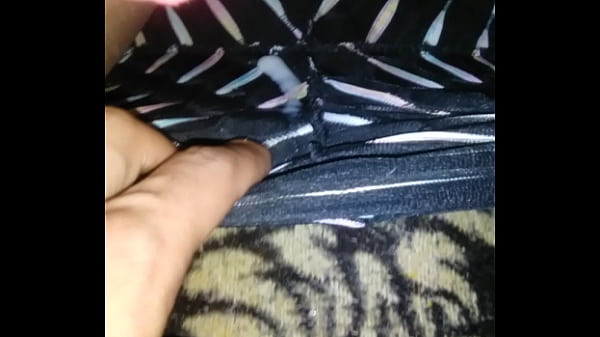 Grabo con mi telefono a mi pareja cuando cogemos a la noche bien casero  