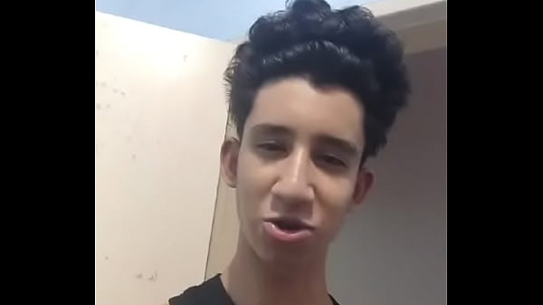 Novinho do cabelo dotado cadeirante disc&iacute;pulo de bluezao e autista, super cheirador de naibrow (barrado) ama a tia melissa