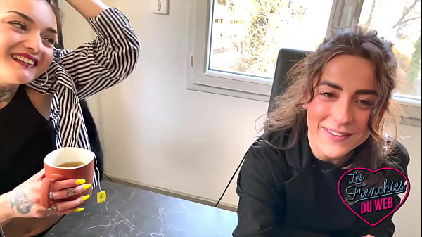 J'ai h&acirc;te de me faire baiser et l&eacute;cher en m&ecirc;me temps